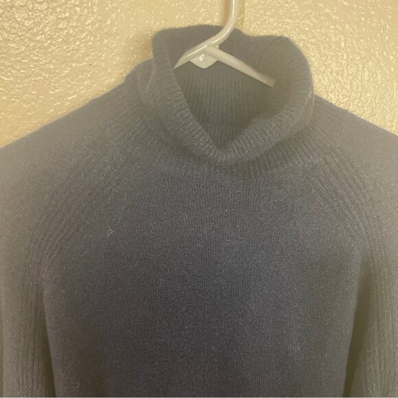J. Crew Navy Blue Cuffed Sleeve Turtleneck Sweater Size XL - Picture 5 of 11